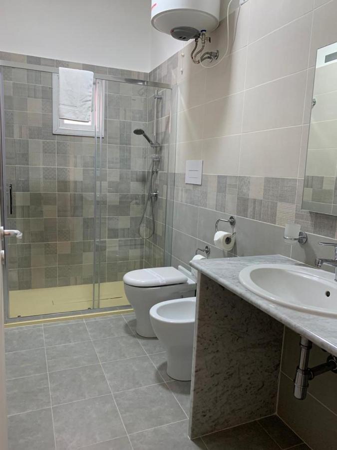 38 Aira Hotel 3*