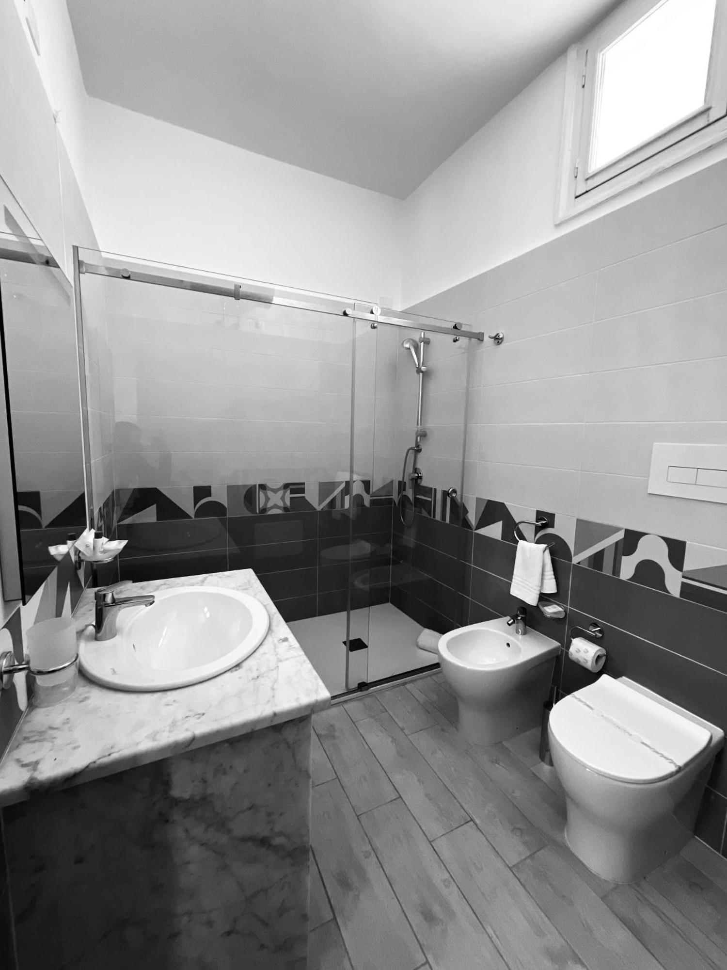 38 Aira Hotel