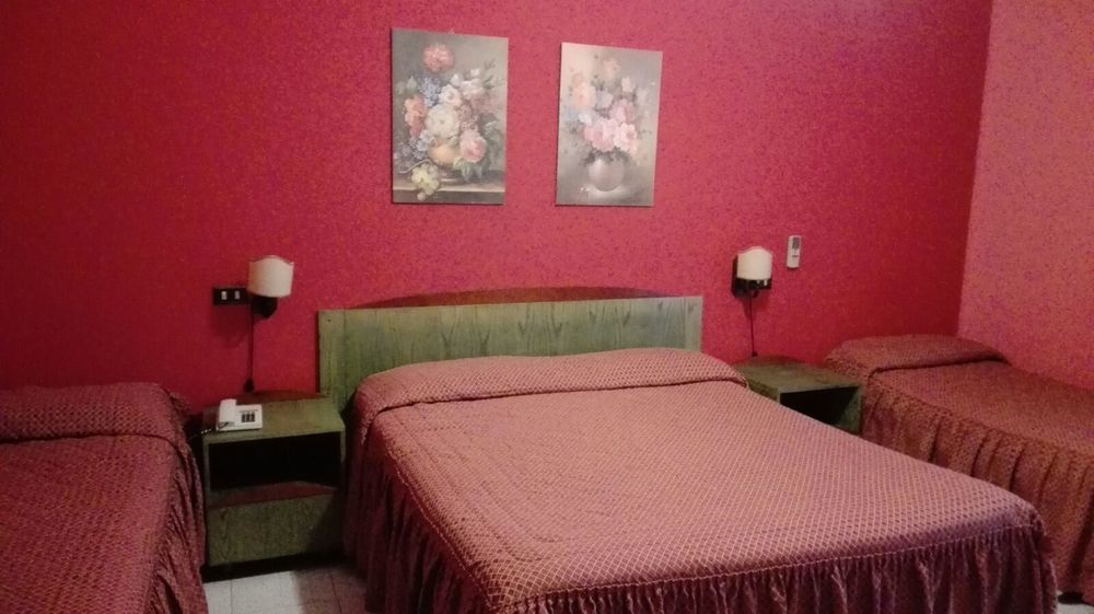 38 Aira Hotel 3*