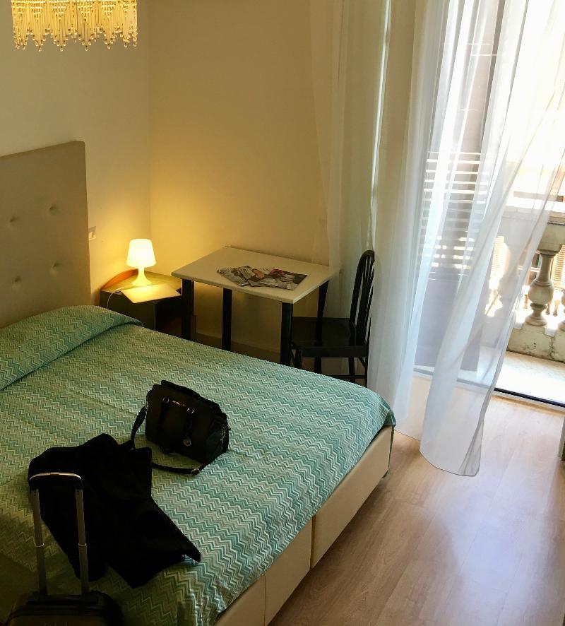 38 Aira Hotel 3*